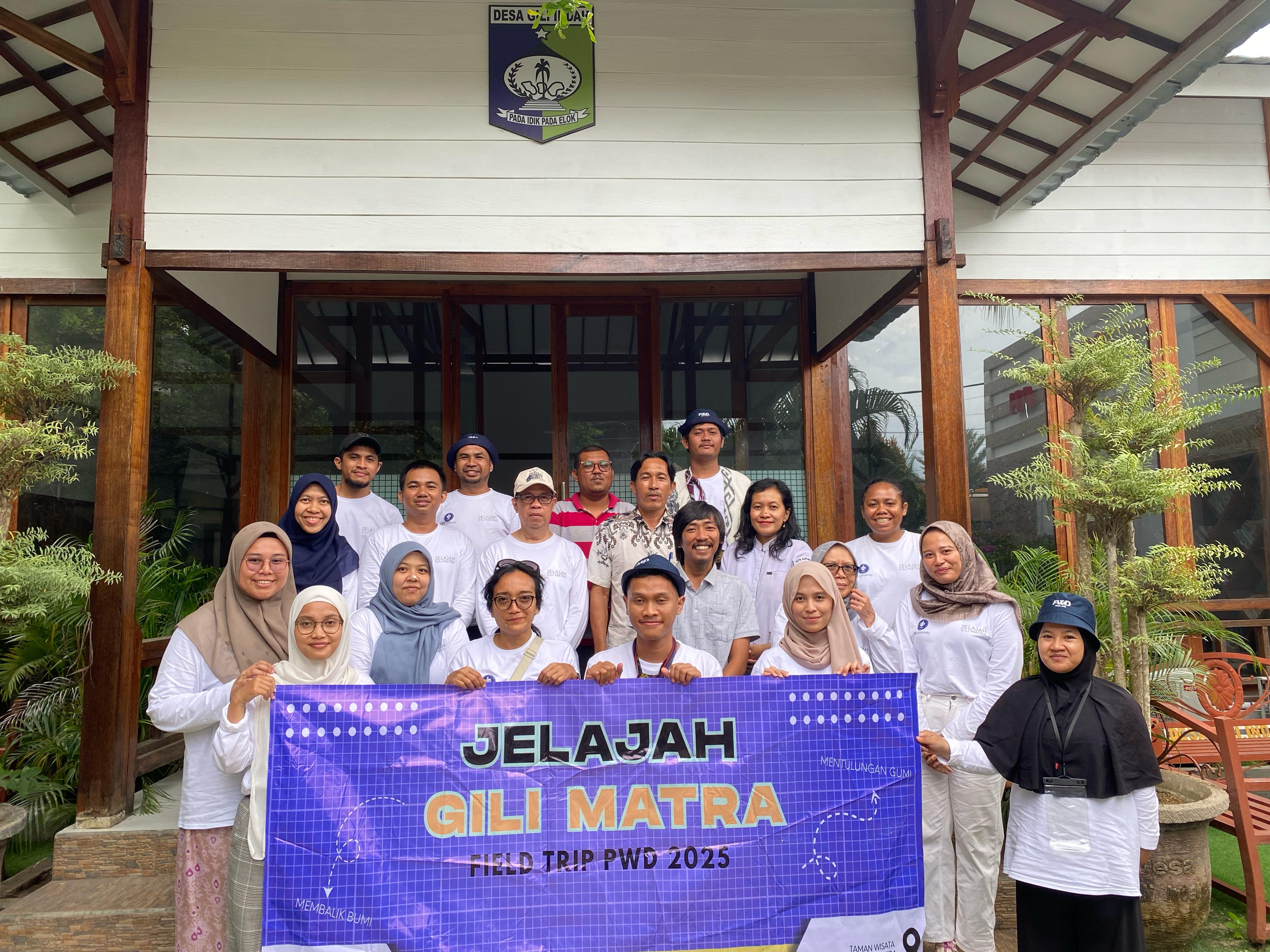 Eksplorasi Keindahan dan Tantangan Pembangunan Berkelanjutan di Gili Matra Bersama Mahasiswa S2 PWD FEM IPB